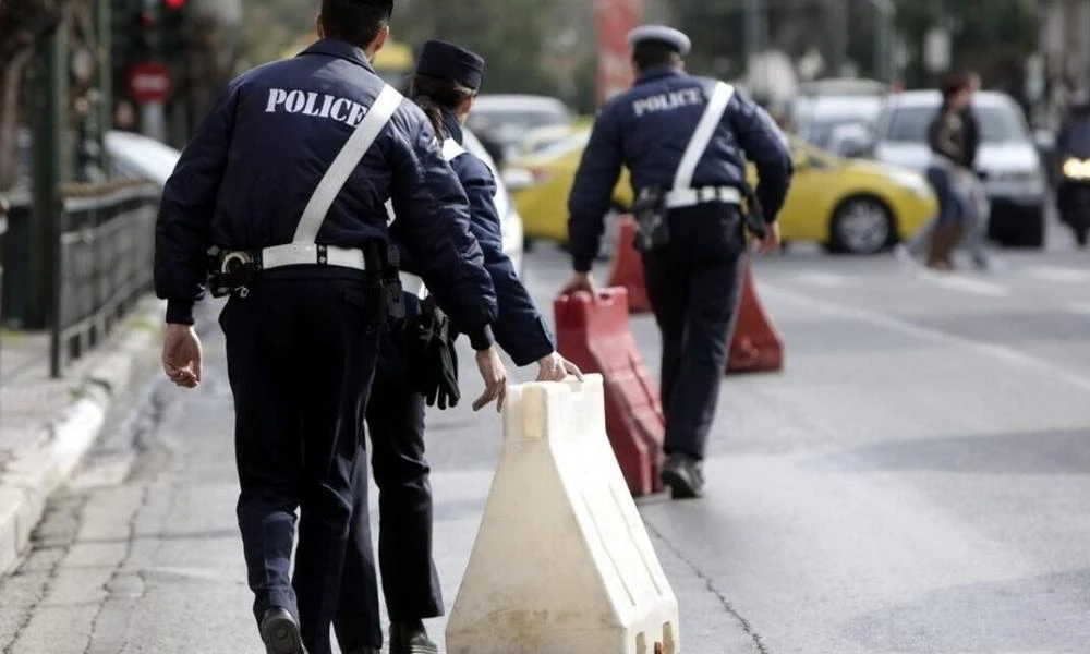 Σε ισχύ κυκλοφοριακές ρυθμίσεις για τα Θεοφάνεια σε Αθήνα και Πειραιά